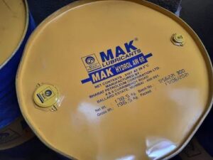 Hydrol Aw 68 Mak Lubricant Oil 1 hydrol aw 68 mak lubricant oil
