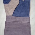 jeans hand gloves