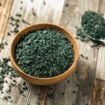 spirulina flakes