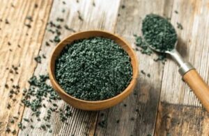 Spirulina Flakes 1 spirulina flakes